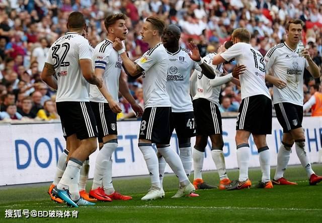  热刺锋线集体哑火，狼队零封对手跃升至前十  