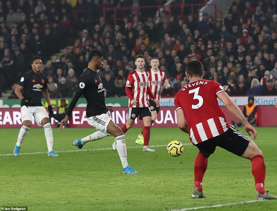  热刺青春风暴崛起，U21小将包办进球  